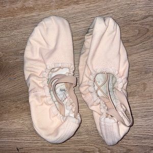 Ballet shoes